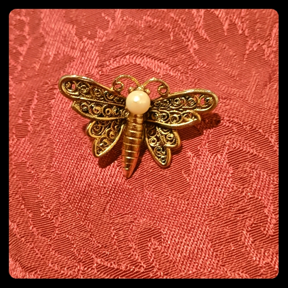 Gold and Faux Pearl Vintage Butterfly Pin/Brooch